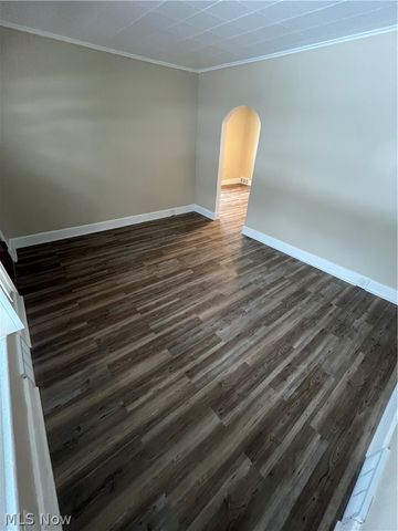 25 S Osborn Avenue, Youngstown, OH 44509