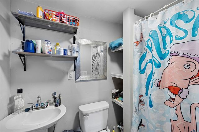 900 N Detroit Avenue, Russellville, AR 72801