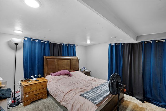 900 N Detroit Avenue, Russellville, AR 72801