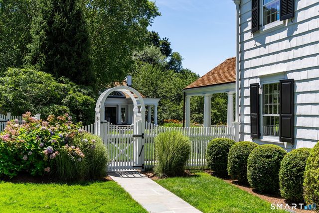 6 Clapboard Hill Road, Westport, CT 06880