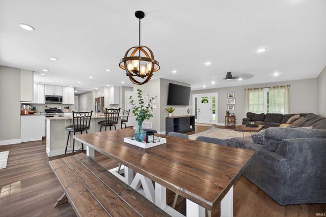 537 Southridge Drive, Bedford, IN 47421