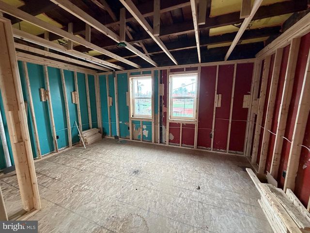 4927 EDGEMERE AVE, Baltimore, MD 21215