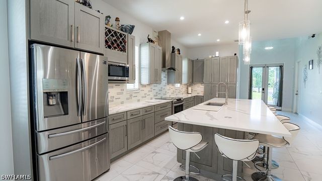 218 22nd AVE NE, Naples, FL 34120