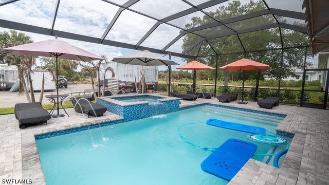 218 22nd AVE NE, Naples, FL 34120