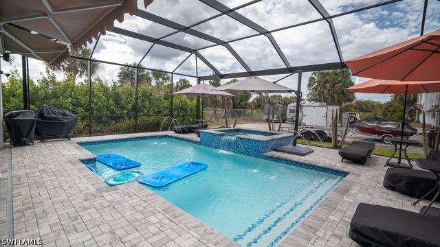 218 22nd AVE NE, Naples, FL 34120