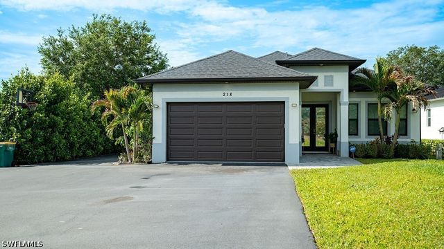 218 22nd AVE NE, Naples, FL 34120