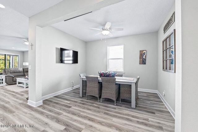 1917 AMBERLY Drive, Middleburg, FL 32068