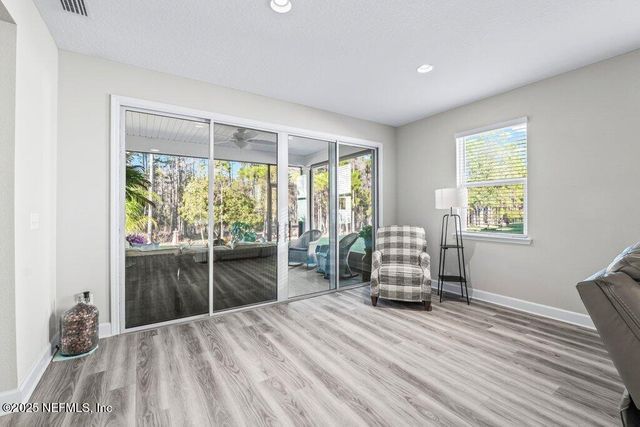 1917 AMBERLY Drive, Middleburg, FL 32068