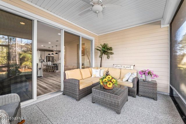 1917 AMBERLY Drive, Middleburg, FL 32068