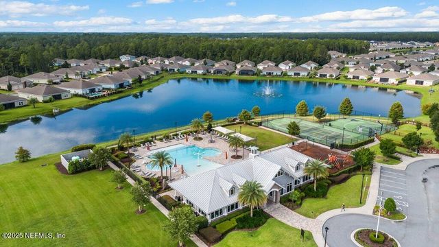 1917 AMBERLY Drive, Middleburg, FL 32068