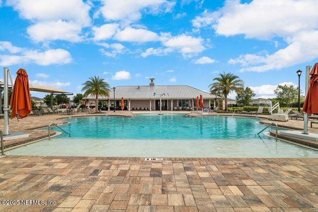 1917 AMBERLY Drive, Middleburg, FL 32068