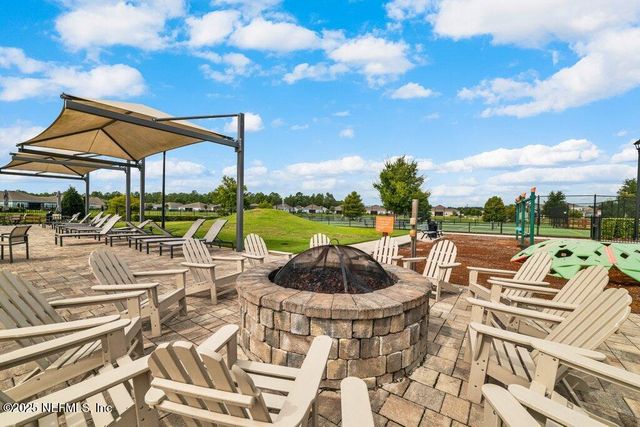 1917 AMBERLY Drive, Middleburg, FL 32068