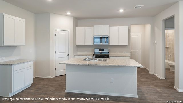 5225 Totem Bluff, San Antonio, TX 78238