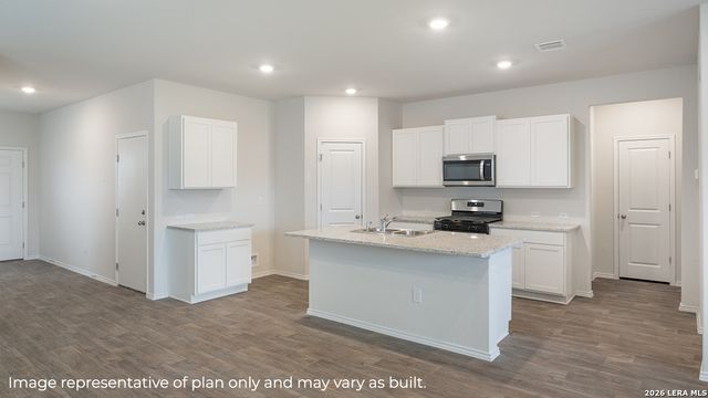5225 Totem Bluff, San Antonio, TX 78238