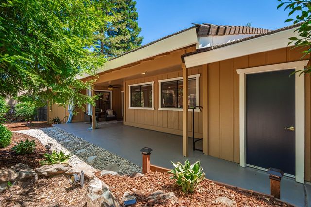 8498 E Hidden Lakes Dr, Granite Bay, CA 95746