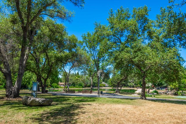 8498 E Hidden Lakes Dr, Granite Bay, CA 95746