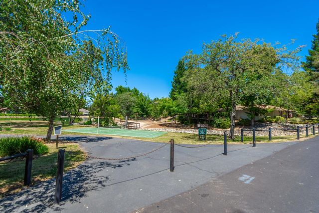 8498 E Hidden Lakes Dr, Granite Bay, CA 95746