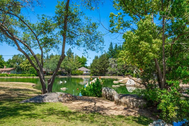 8498 E Hidden Lakes Dr, Granite Bay, CA 95746