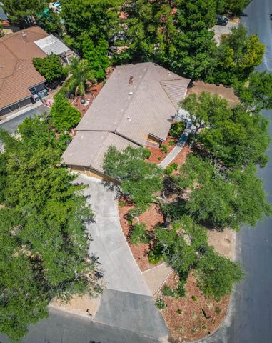8498 E Hidden Lakes Dr, Granite Bay, CA 95746