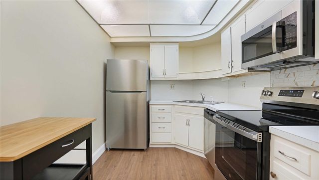 3333 NE 34th St 109, Fort Lauderdale, FL 33308