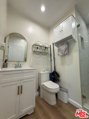 16429 Bryant Street, North Hills (los Angeles), CA 91343