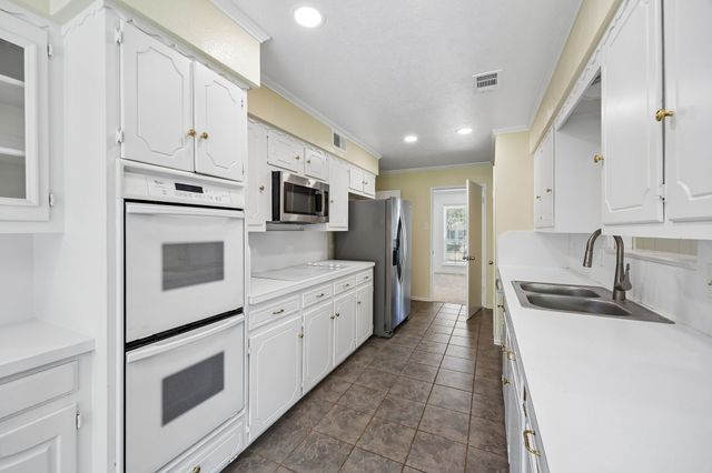 527 Twilight Trail, Richardson, TX 75080