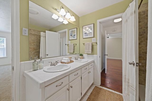 527 Twilight Trail, Richardson, TX 75080