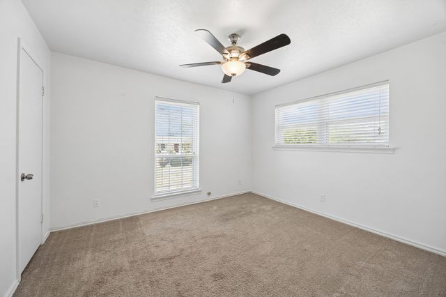 527 Twilight Trail, Richardson, TX 75080