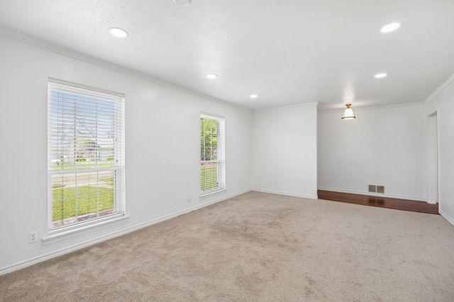 527 Twilight Trail, Richardson, TX 75080