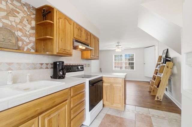 1119 Smithfield Place, Hanahan, SC 29410