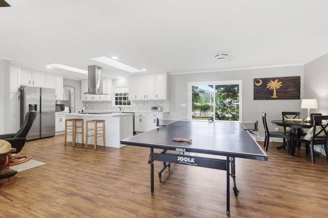 1119 Smithfield Place, Hanahan, SC 29410