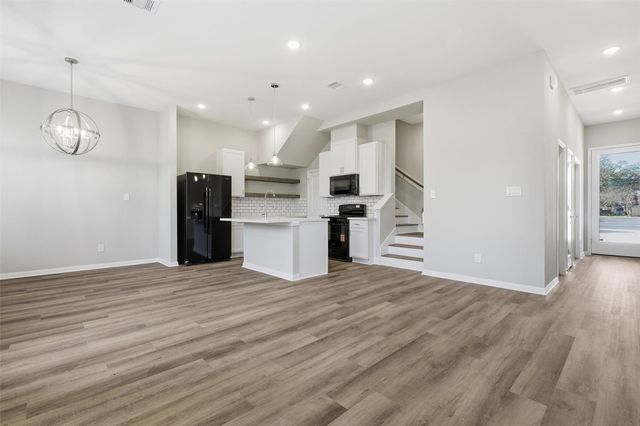 205 Clark Meadows Lane, Houston, TX 77076