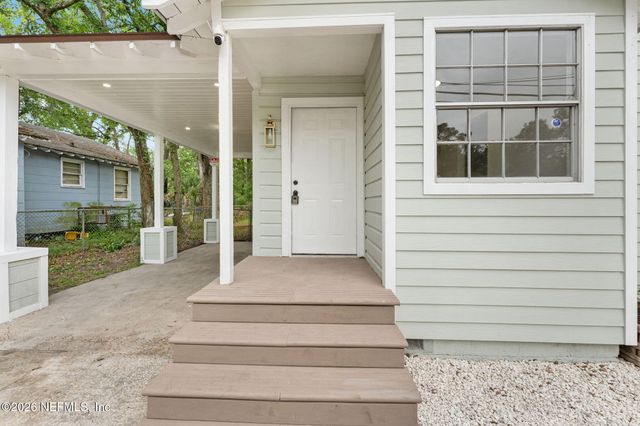 3036 COMMONWEALTH Avenue, Jacksonville, FL 32254