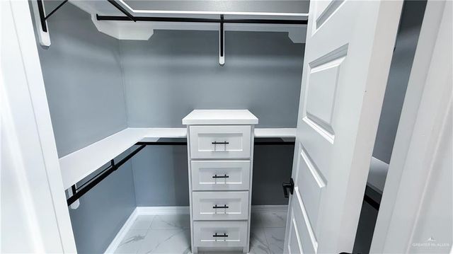 2803 Kingdom Drive, Weslaco, TX 78599