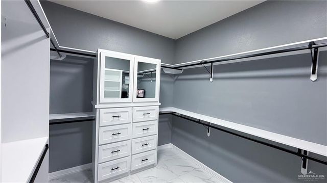 2803 Kingdom Drive, Weslaco, TX 78599