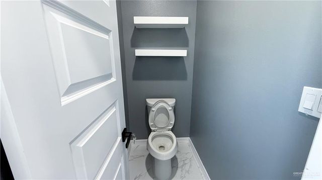 2803 Kingdom Drive, Weslaco, TX 78599