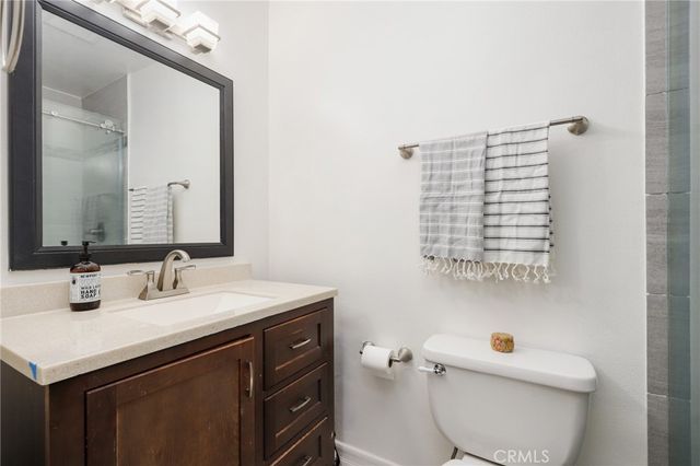 17926 Irvine Boulevard, Tustin, CA 92780