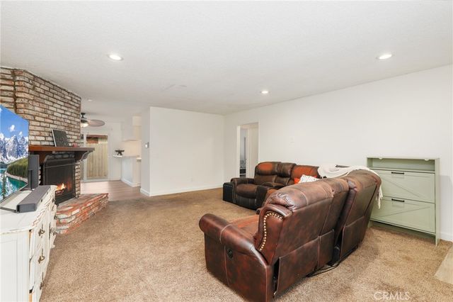 17926 Irvine Boulevard, Tustin, CA 92780