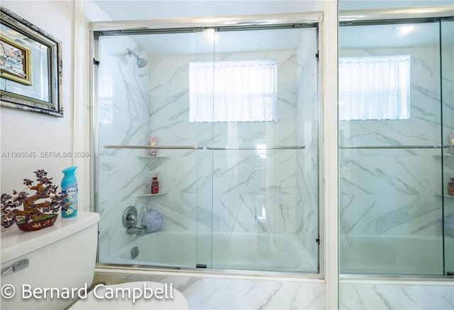 3940 NW 42nd Avenue 417, Lauderdale Lakes, FL 33319