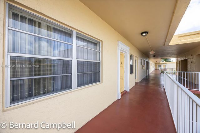 3940 NW 42nd Avenue 417, Lauderdale Lakes, FL 33319