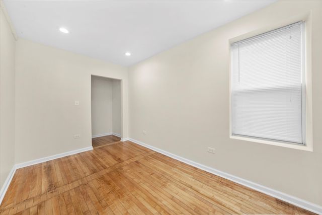 2631 S AVERS Avenue, Chicago, IL 60623