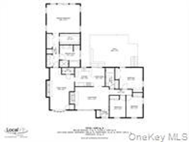 4 Tamarack Court, East Quogue, NY 11942