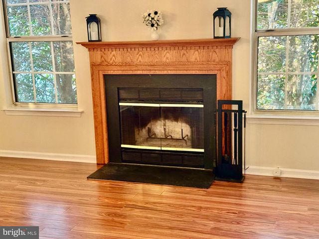 44 WESLEY LN, Burlington, NJ 08016