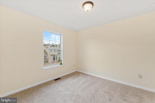 44 WESLEY LN, Burlington, NJ 08016