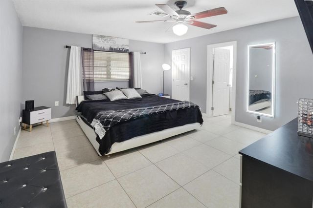 1904 Palmland Drive 3, Boynton Beach, FL 33436
