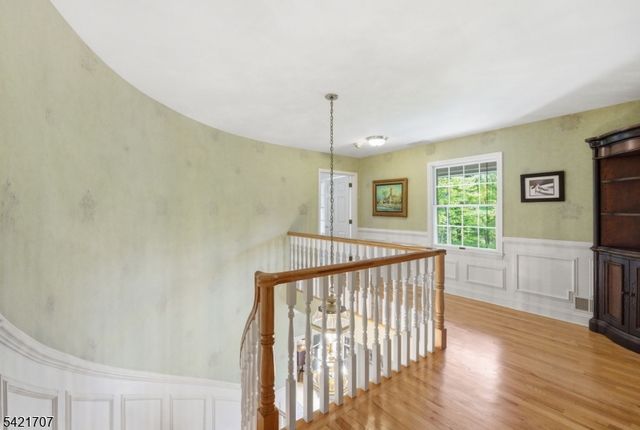 3 Lockwood Dr, Bridgewater Twp., NJ 08807
