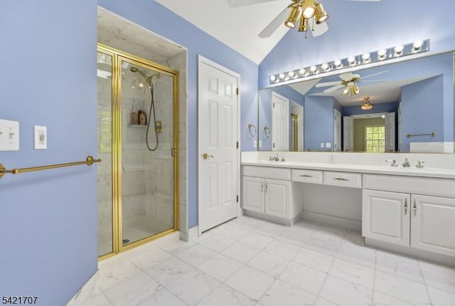 3 Lockwood Dr, Bridgewater Twp., NJ 08807