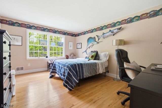 3 Lockwood Dr, Bridgewater Twp., NJ 08807