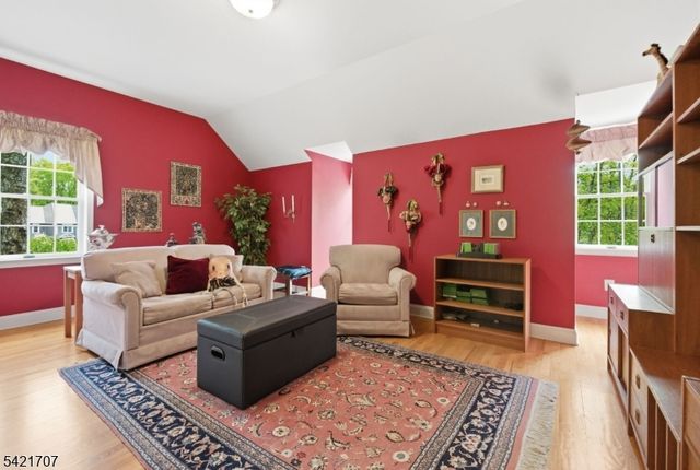 3 Lockwood Dr, Bridgewater Twp., NJ 08807