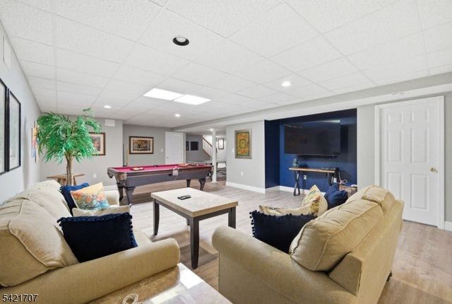 3 Lockwood Dr, Bridgewater Twp., NJ 08807